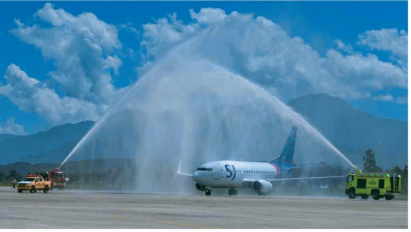 Pesawat Sriwijaya Air resminmendarat perdana di Bandara Wamena, Kabupaten Jayawijaya, Provinsi Papua Pegunungan.foto : humas