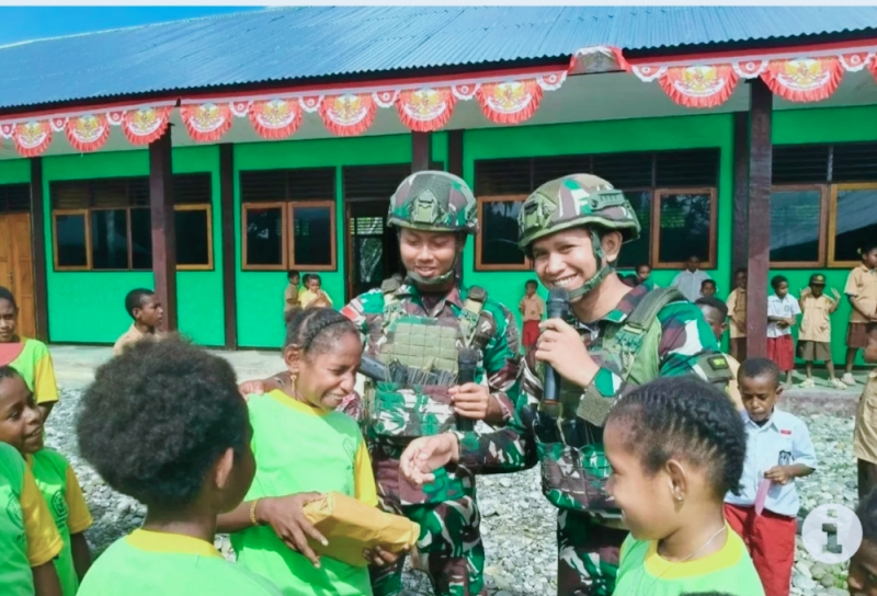 Satgas Yonif 521/DY Dorong Pendidikan Papua Cerdas di SD Inpres Elelim Yalimo