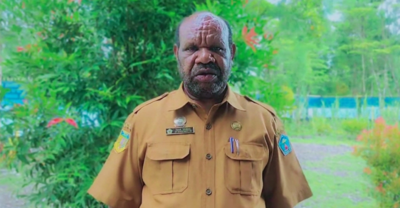 Sekda Kabupaten Yalimo, Isak Yando